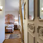 Sienna, Unique Oasis With Views In Old Towns Heart Cracovia