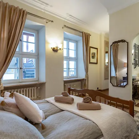 Apartamento Sienna, Unique Oasis With Views In Old Towns Heart