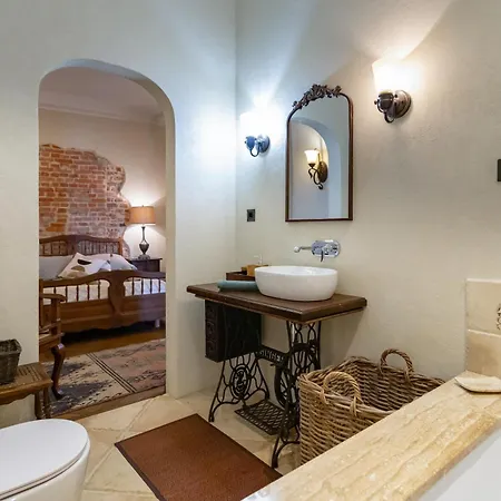 Apartamento Sienna, Unique Oasis With Views In Old Towns Heart *